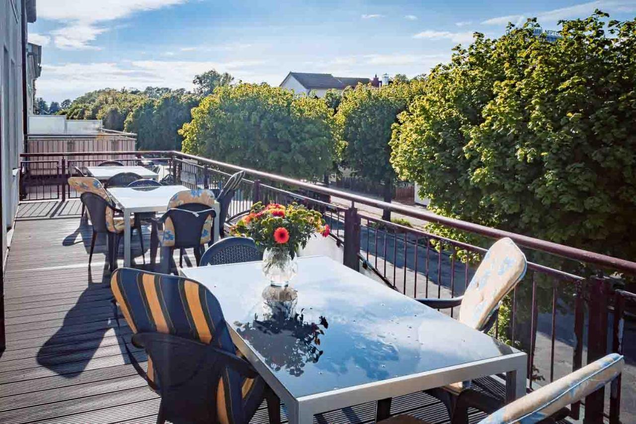 Apartmenthaus Chrischanshof Росток Екстер'єр фото