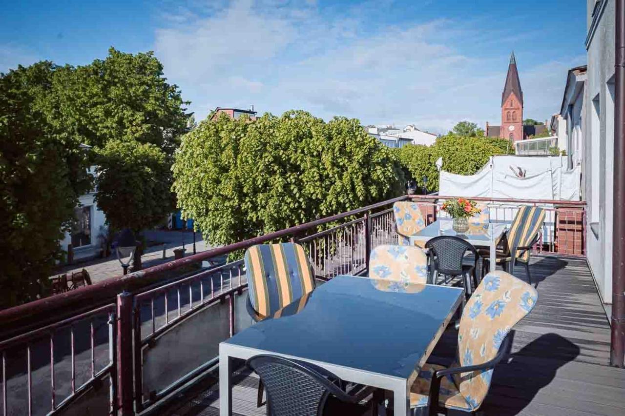 Apartmenthaus Chrischanshof Росток Екстер'єр фото